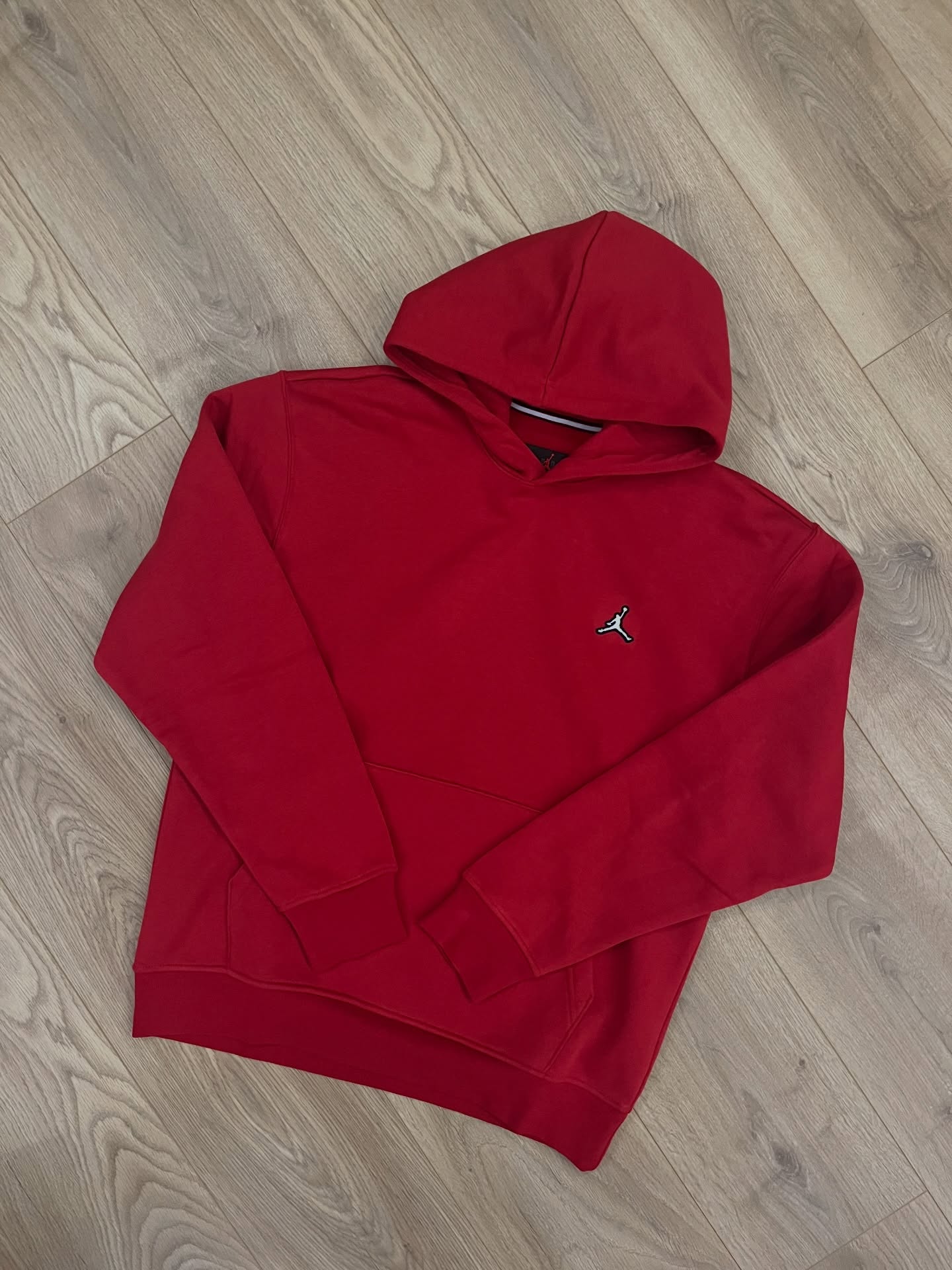 ordan Essential Fleece Hoodie – Red