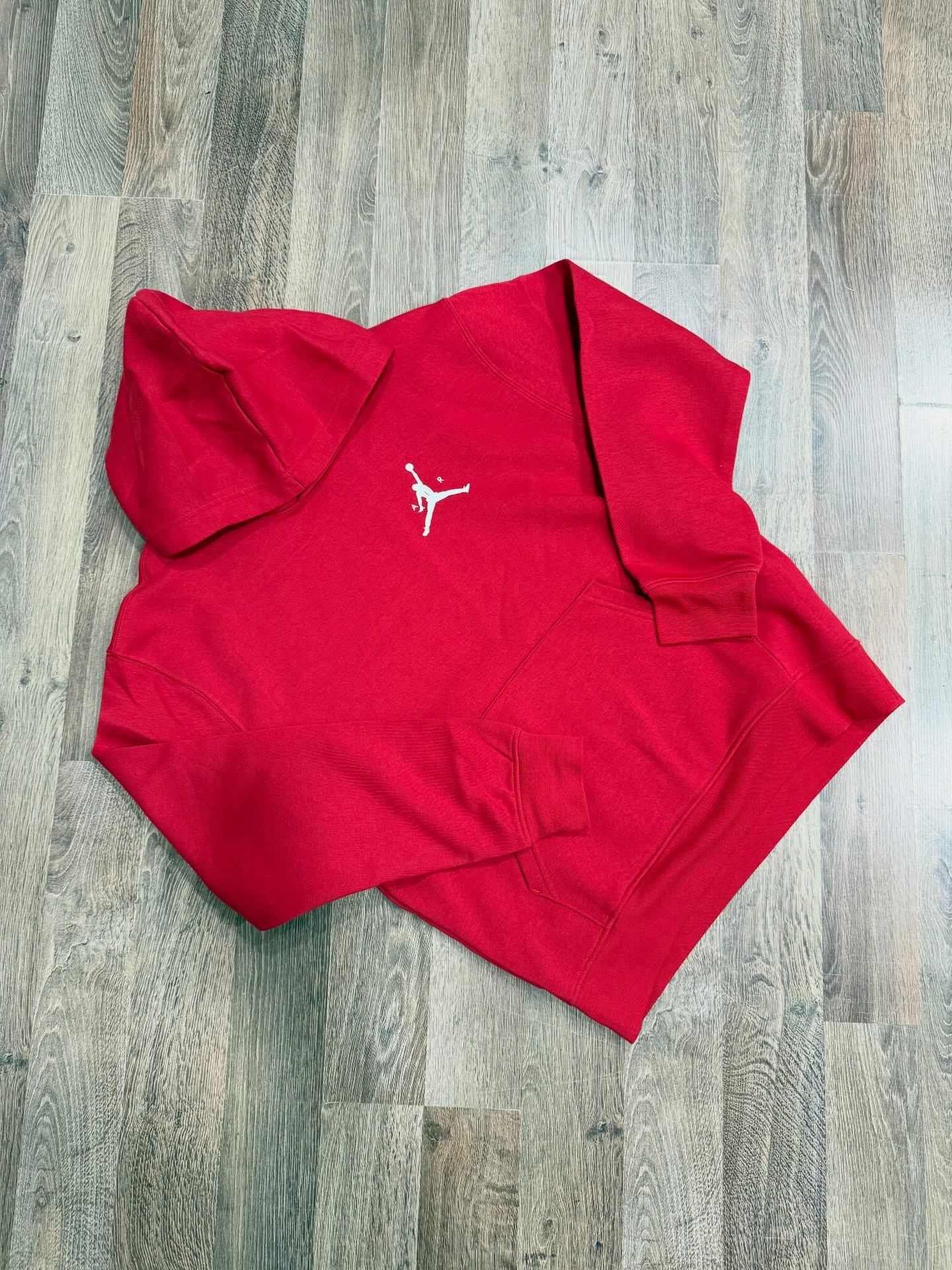 Jordan Essentials Fleece Hoodie – Red
