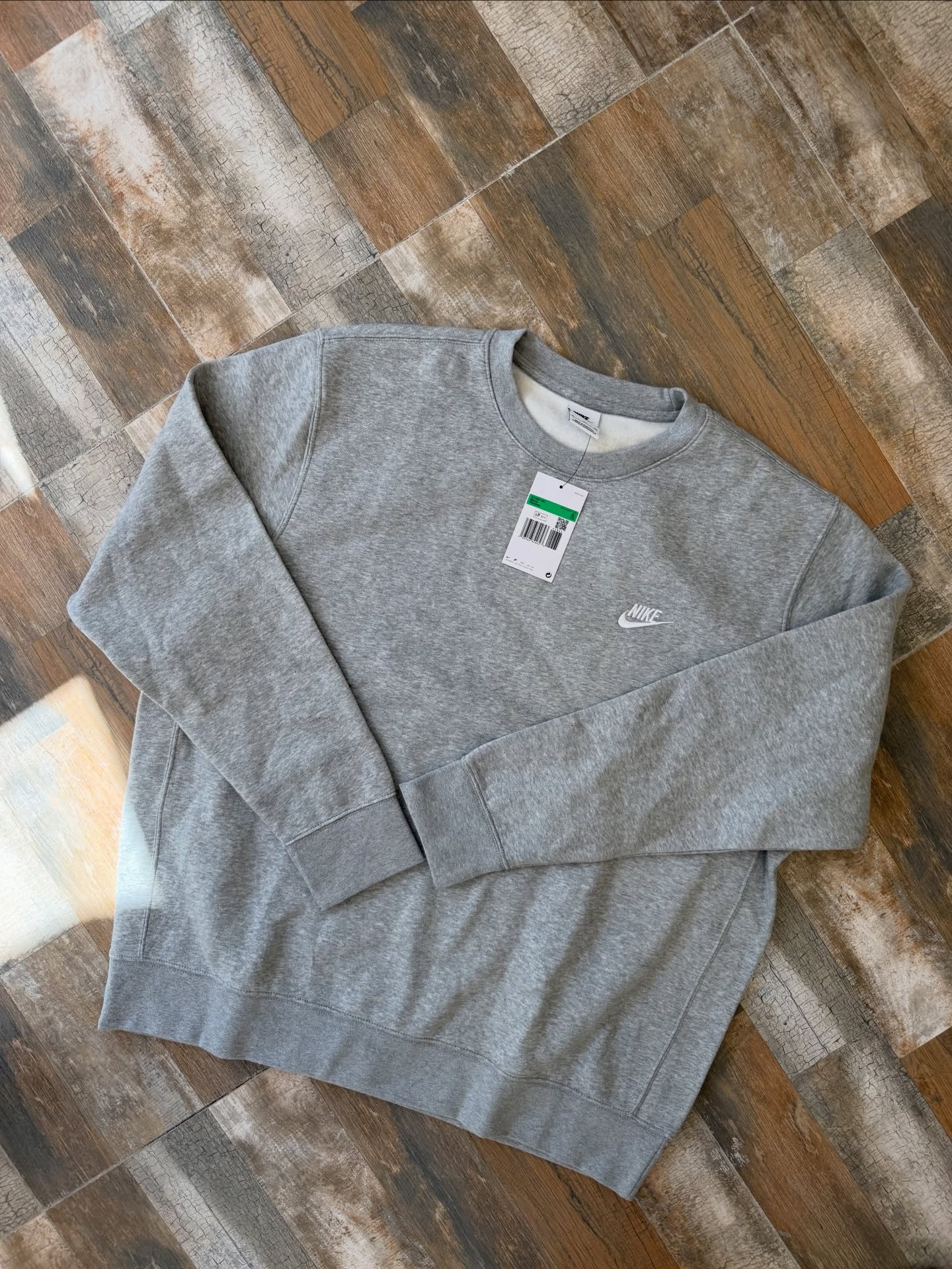 Nike Sportswear Club Fleece Crewneck Sweatshirt – Grey Heather
