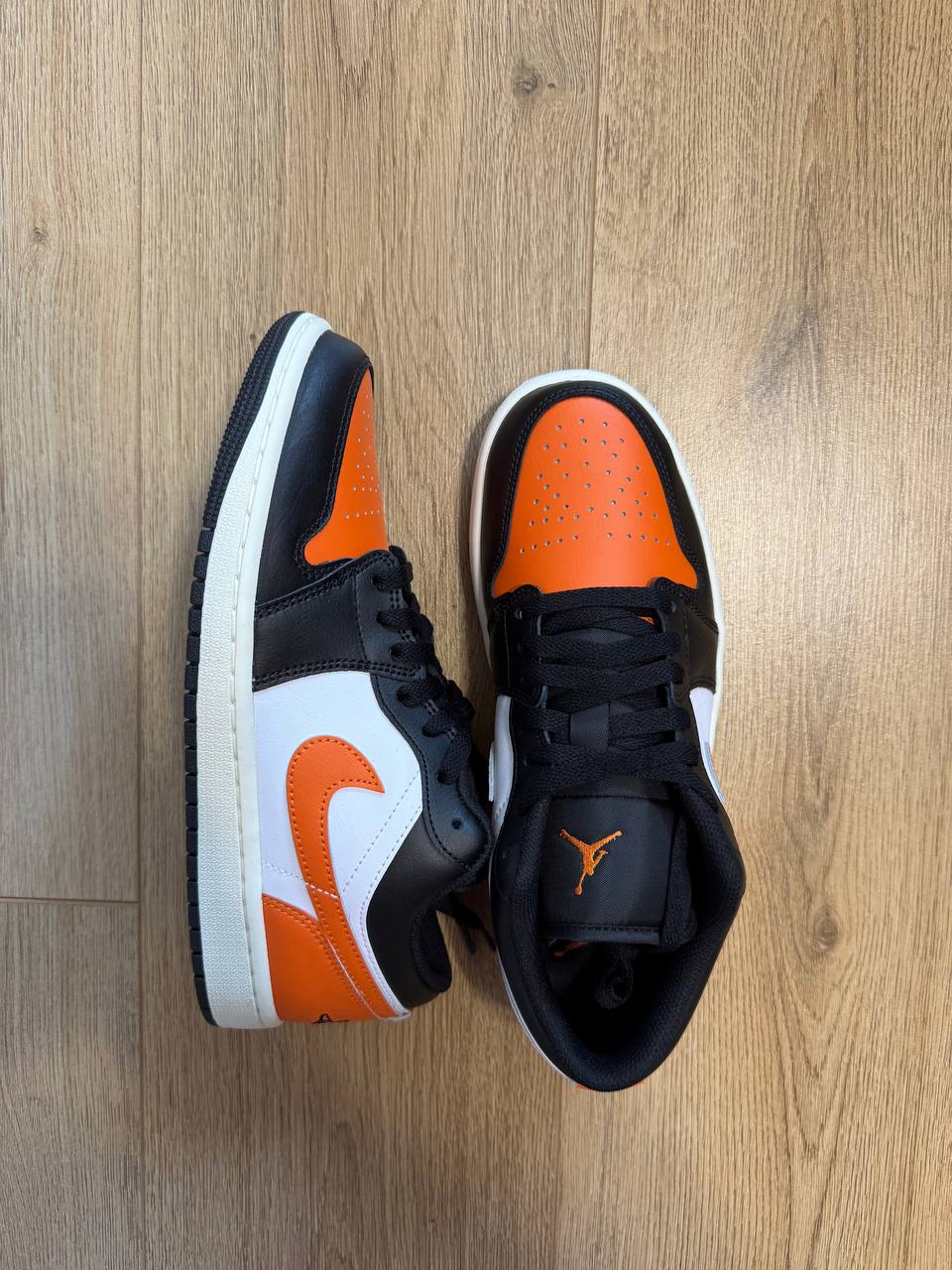 Air Jordan 1 Low – Black / White / Orange
