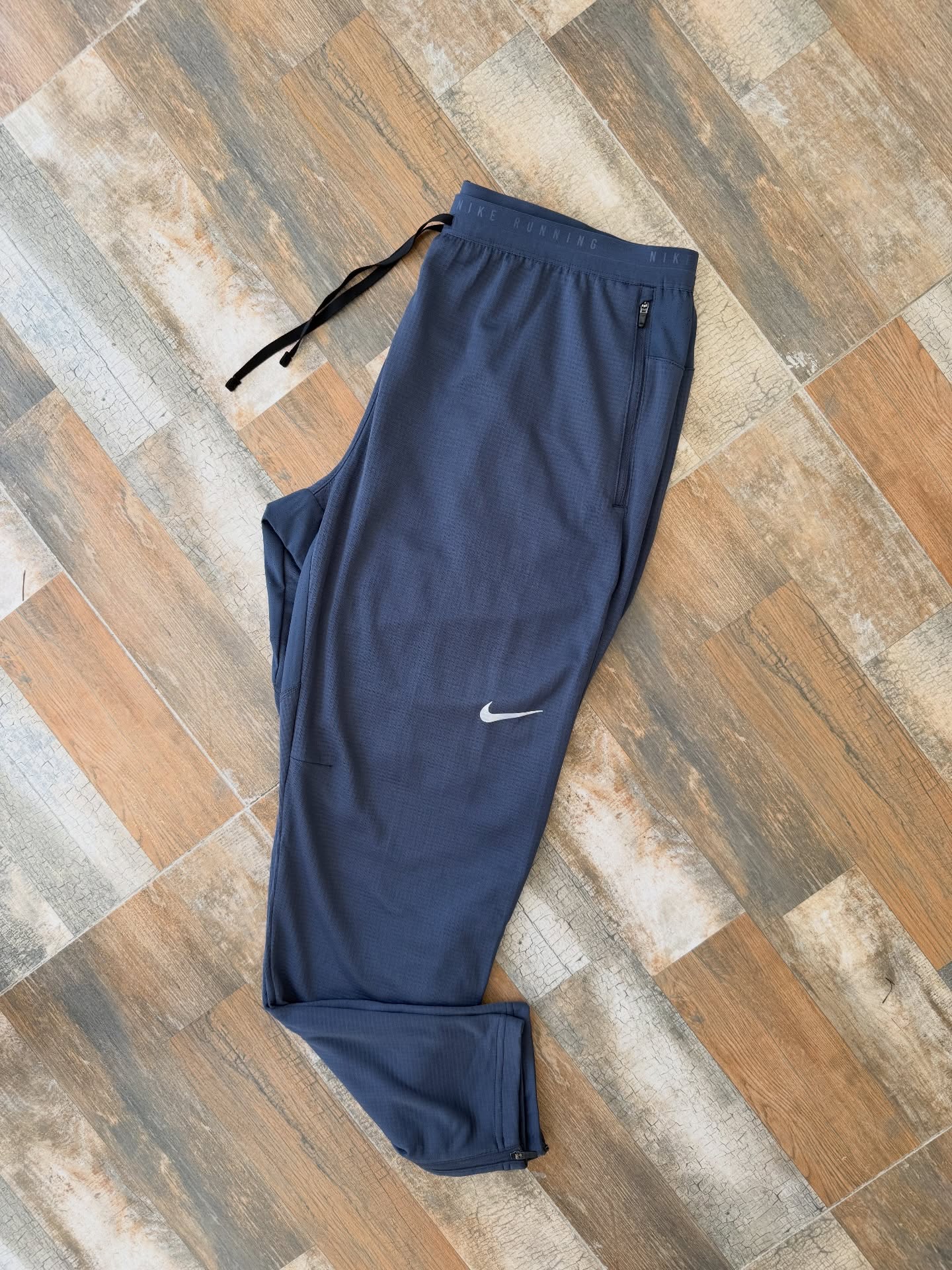 Nike Running Dri-FIT Tapered Training Pants – Navy