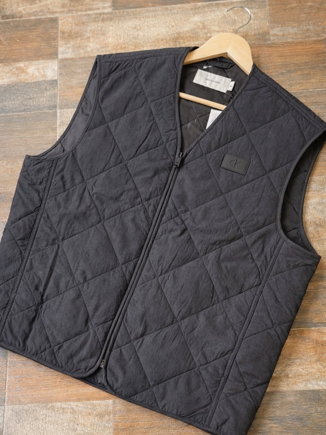 Calvin Klein Quilted Zip Vest – Black