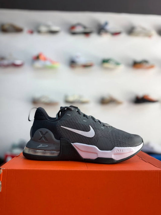 Nike Air Max Alpha Trainer 5 – Black/White