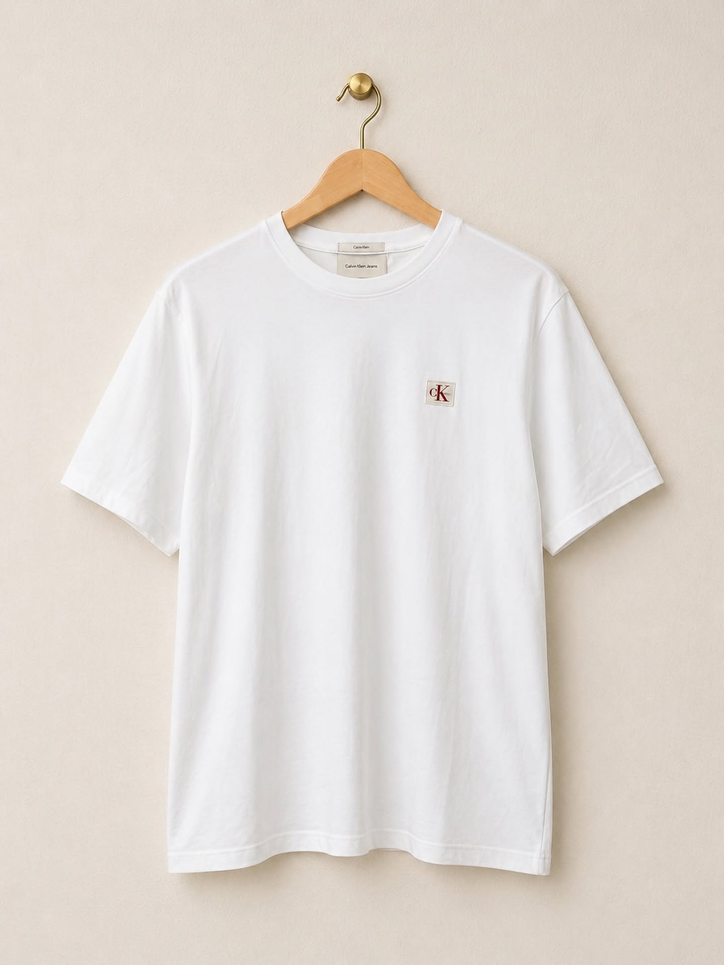 Calvin Klein Badge Logo T-Shirt – White