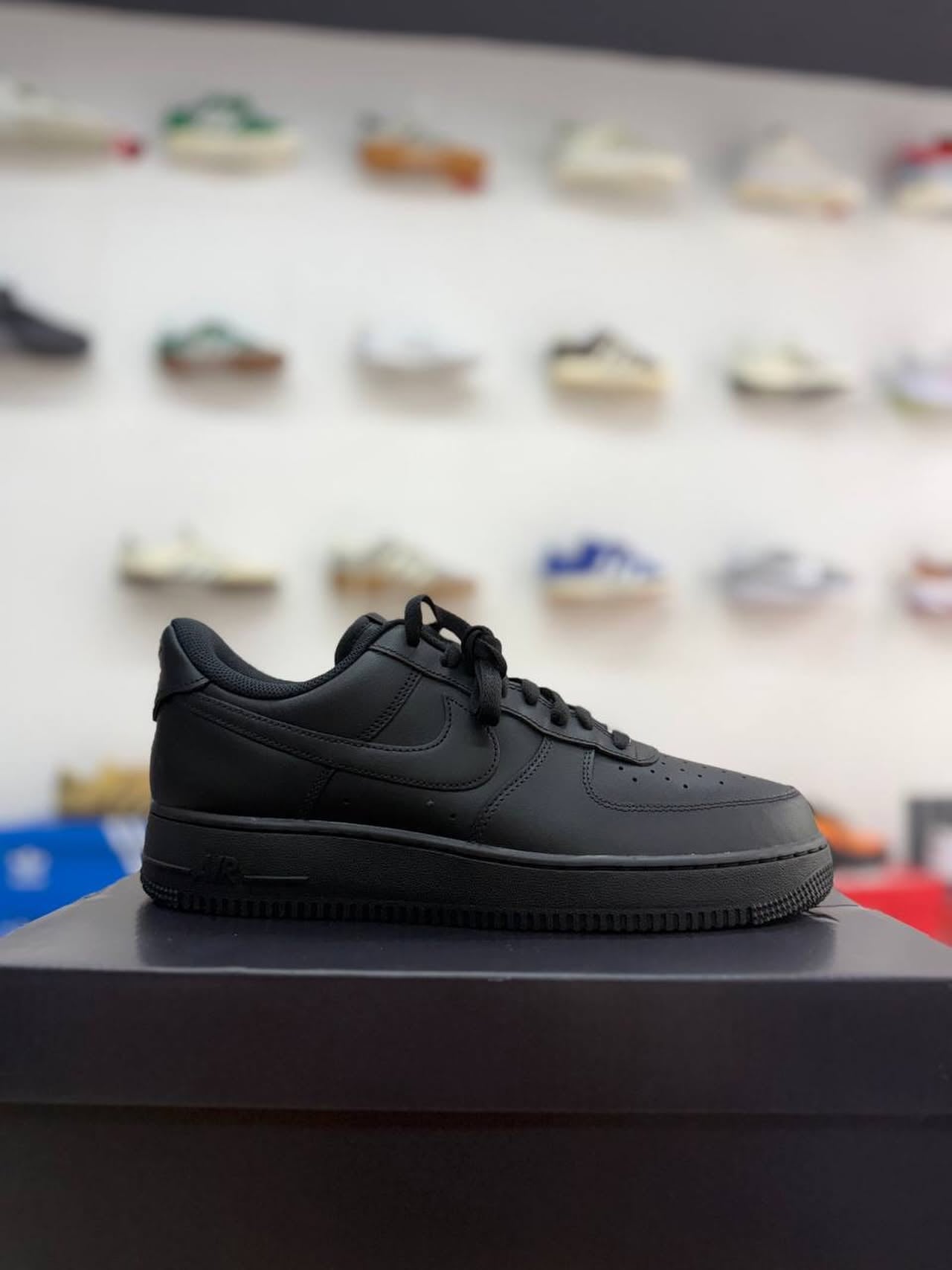 Nike Air Force 1 ’07 Triple Black