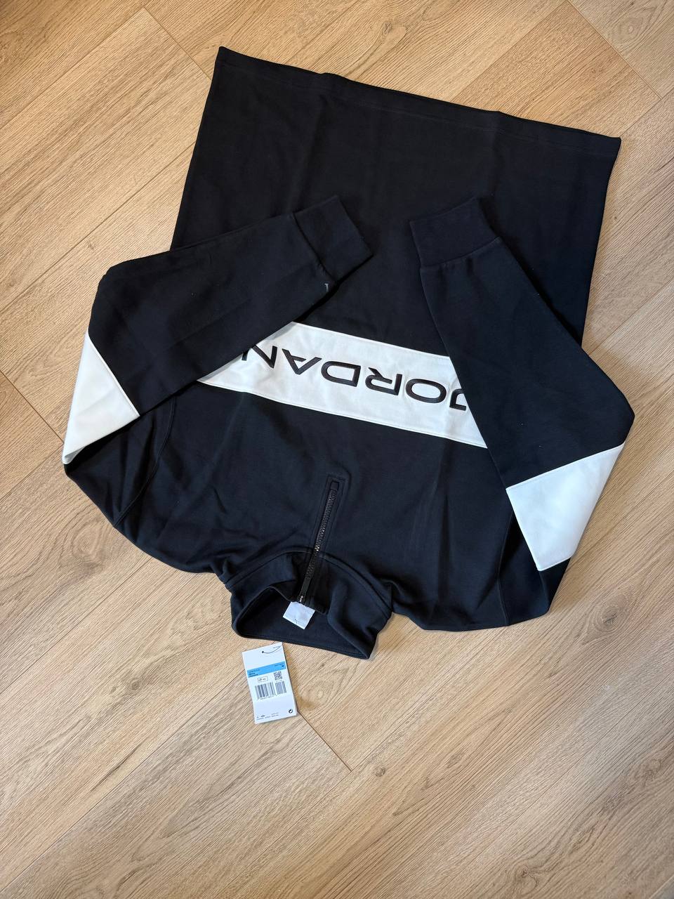 Jordan Flight Tracksuit – Black / White